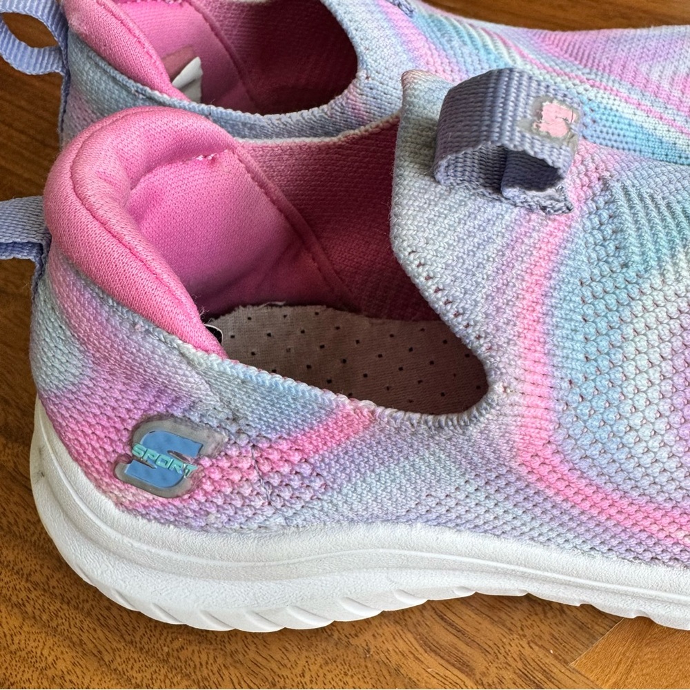 Skechers Pink and Blue Knit Mesh Slip-On Sneakers. Size Kid’s 1 - Picture 3 of 10